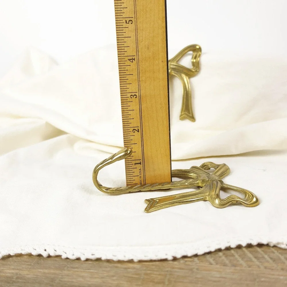 Set of 2 Vintage Brass Bow Wall Hooks House Of Lloyd Cottage, 4.5